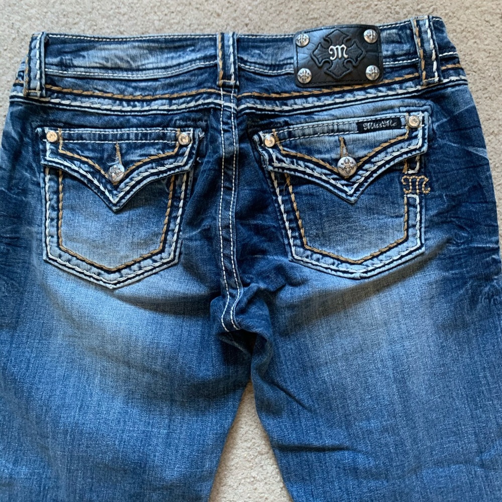 Miss Me Capris sz 29
